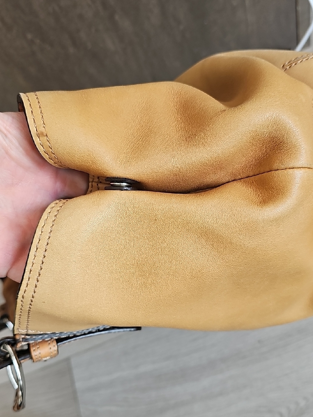 Coach F13109 Soho Buckle Two Tone Tan Leather Satchel Shoulder Bag - Picture 14 of 15